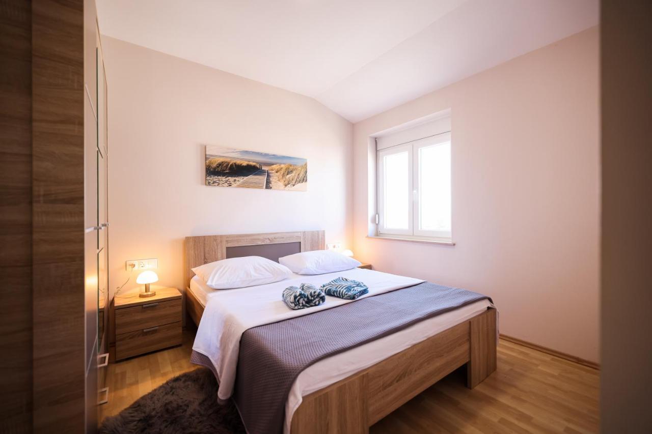 Apartments Anka With Seaview 沃希 外观 照片